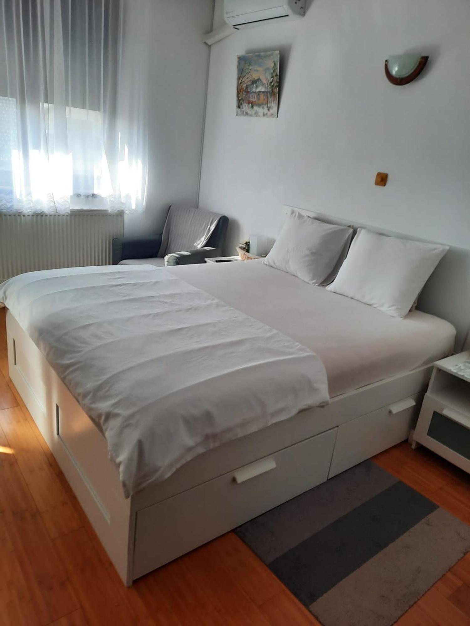 Pensiunea Corbeanca - Cazare Si Evenimente Eksteriør billede